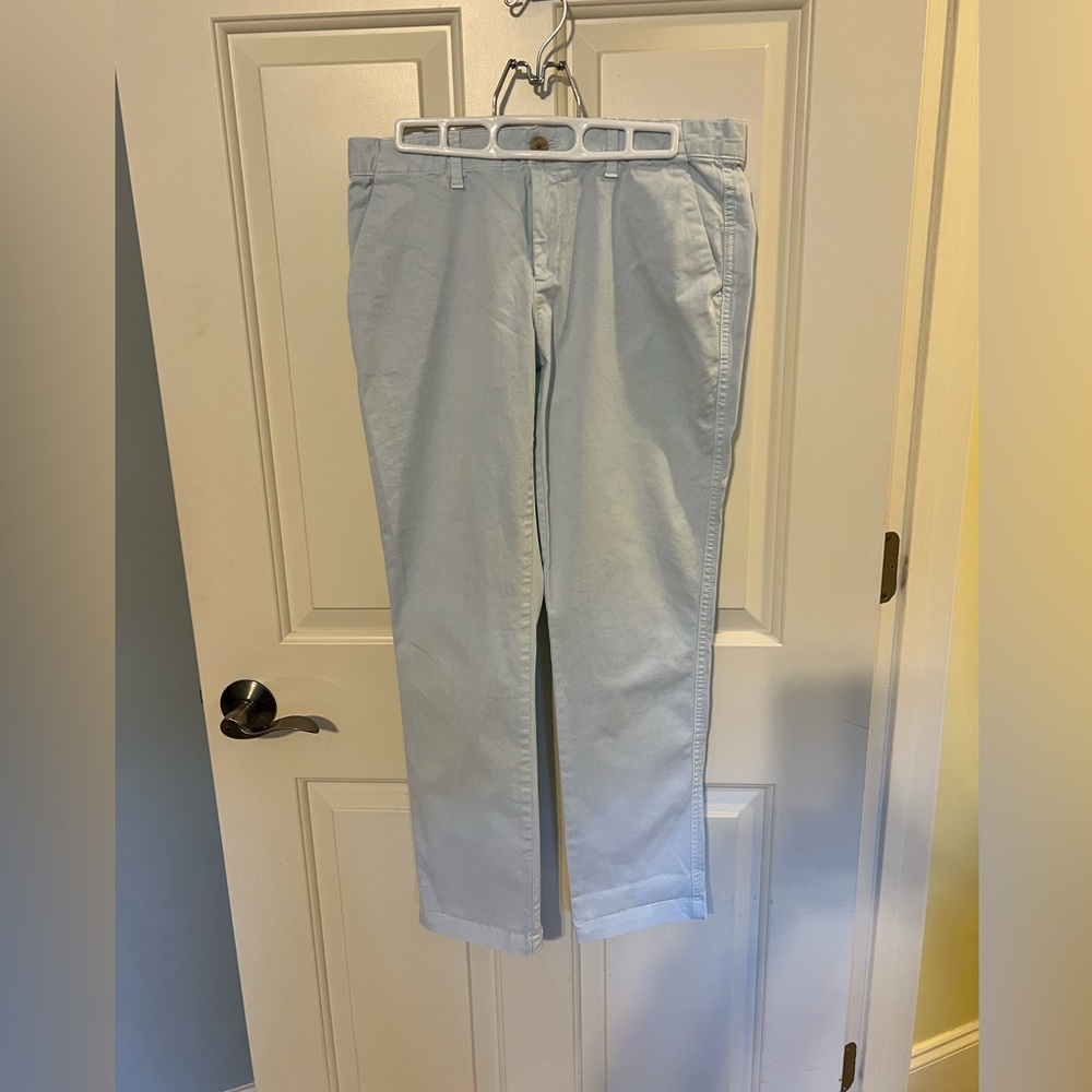 Gap light sky blue soft cotton chino style pants. Size 4 . Classic style.